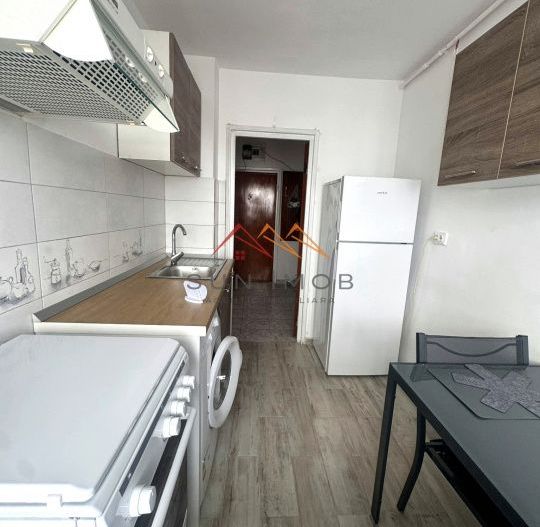 De inchiriat, apartament 2 camere, decomandat, zona ultracentrala - Poză 2