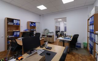 Apartament amenajat si utilizat ca si spatiu de birou aproape de Tribunal! - Poză 4