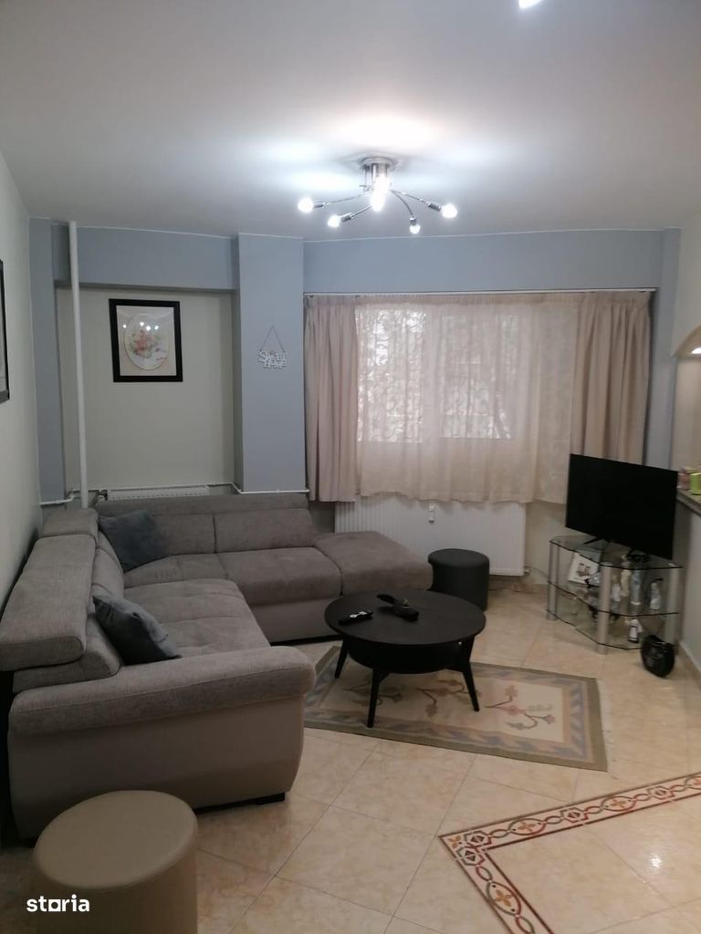 Apartament 3 camere de inchiriat - 1 Decembrie 1918 - Poză 1