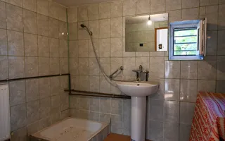 Casa de vanzare | 1.048 Mp teren | Romanesti - Poză 21