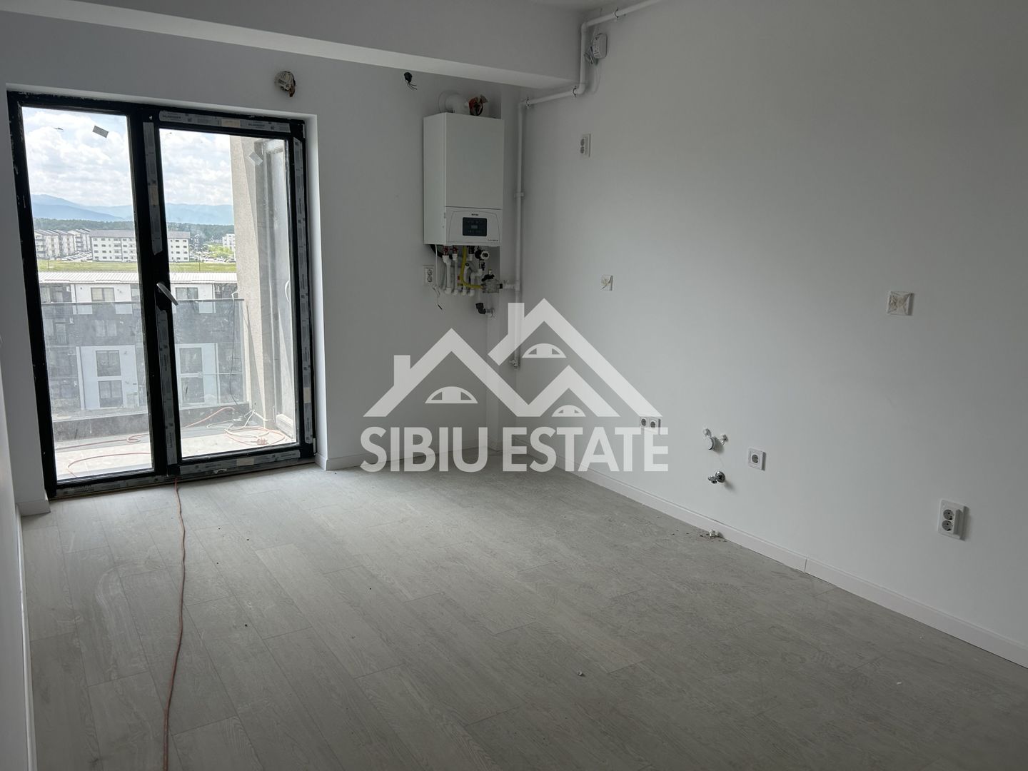 Apartament Doamna Stanca cu parcare si  vedere spre munte, Comision 0 - Poză 5