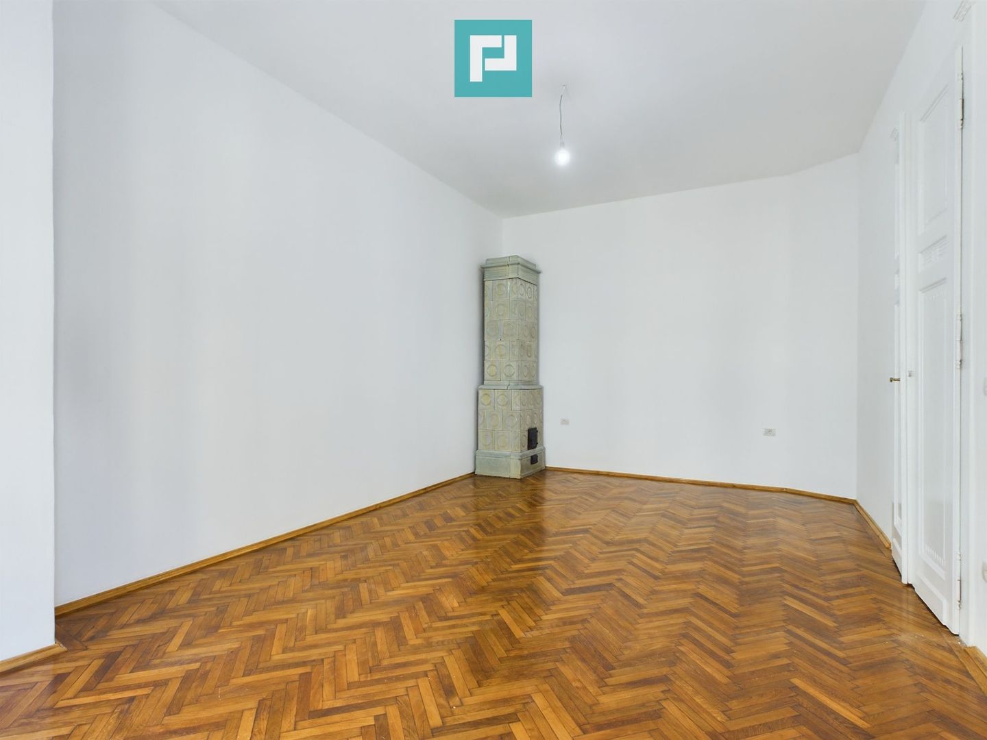 Apartament ultracentral cu 2 camere - Poză 7