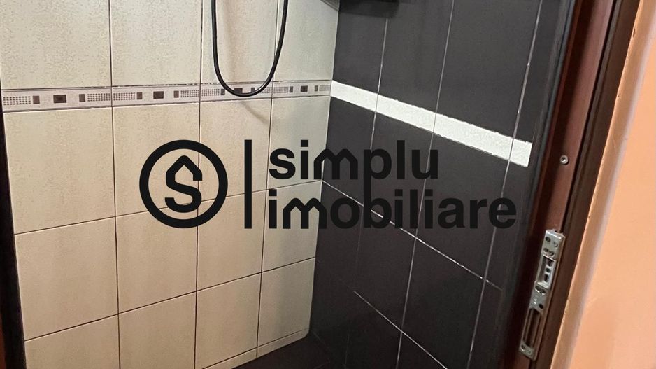 Camera de camin transformata in garsoniera! - Poză 3