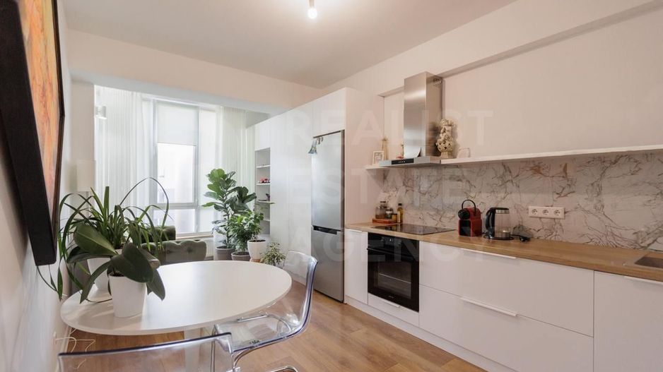 Vânzare, apartament, 1 cameră, strada Sprîncenoaia, Centru - Poză 1