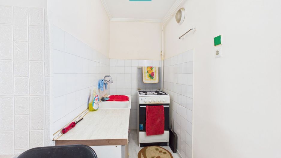 Casă la doar 6km de graniță cu România - Poză 10