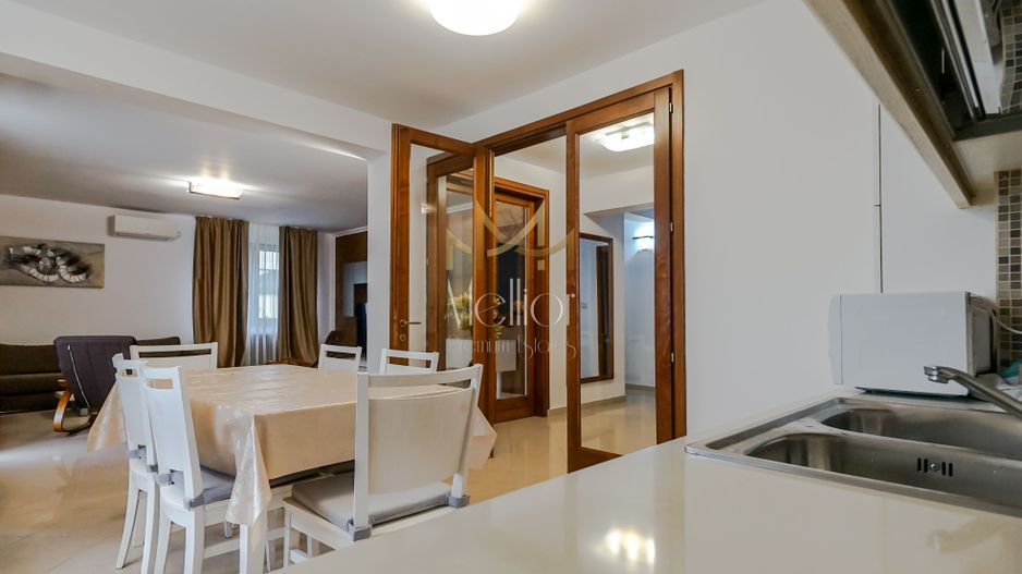 Ap spatios 4 camere, garaj, Andrei Muresanu, zona strazii Trifoiului - Poză 37