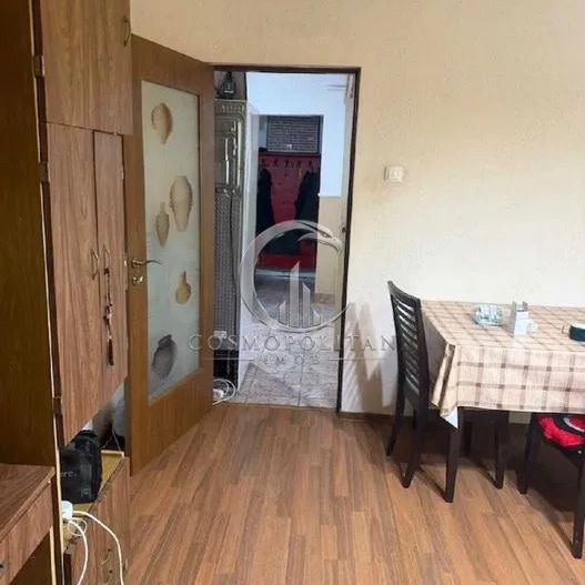 Apartament cu 3 camere ~ zona Micro 3 ~ etaj 1 din 4 ~ - Poză 2