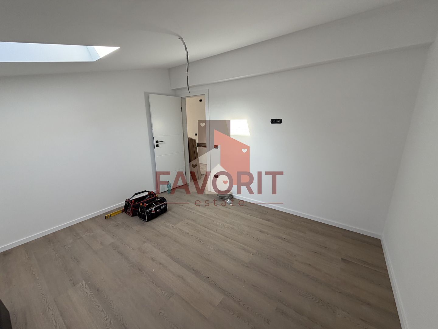 Comision 0%. Etaj 2. Apartament pe 2 nivele. 2 locuri de parcare - Poză 15