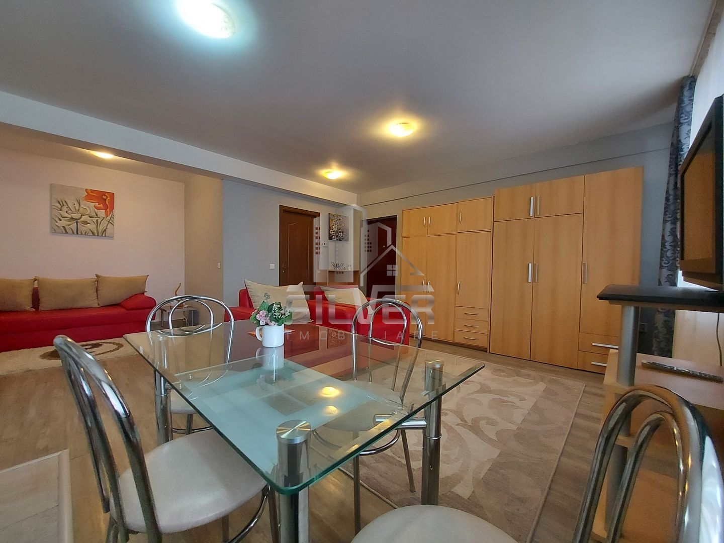 Apartament cu o camera! Zona strazii Sub Cetate! - Poză 1