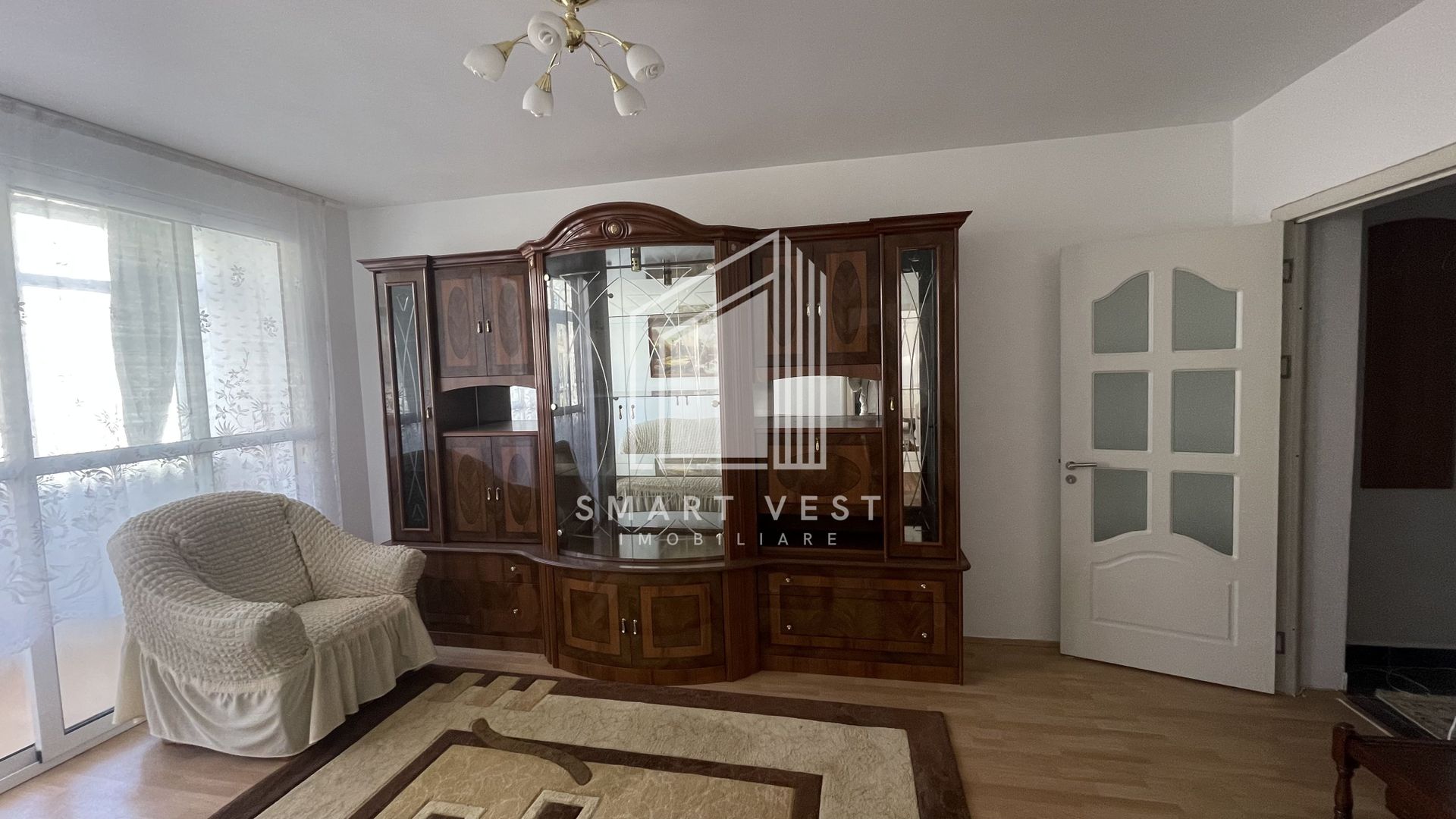 Apartament 3 camere de inchiriat | Etaj 3 | Zona Centrala - Poză 1