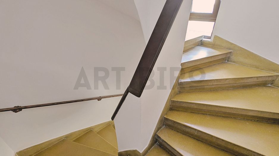 Zero comision, 120mp birou elegant in vila eclectica, Polona - Tunari - Poză 12