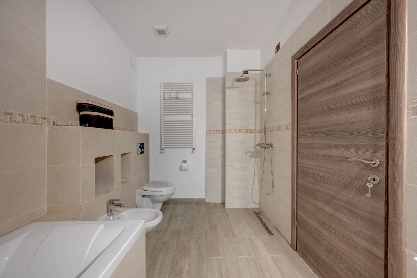 3 Camere Ultracentral Cismigiu Berzei  Renovat Mobilat Utilat complet - Poză 5