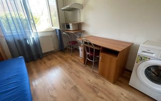 Garsoniera de vanzare-ideala pentru locuit sau investitie - Poză 3