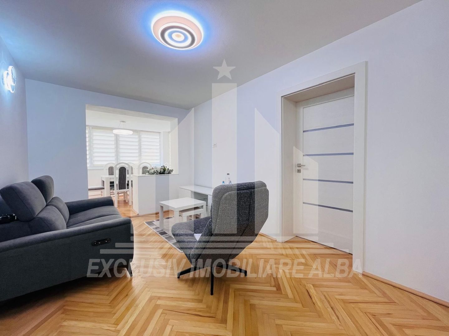 Apartament cu 3 camere, Cetate- Parcul Unirii - Poză 1