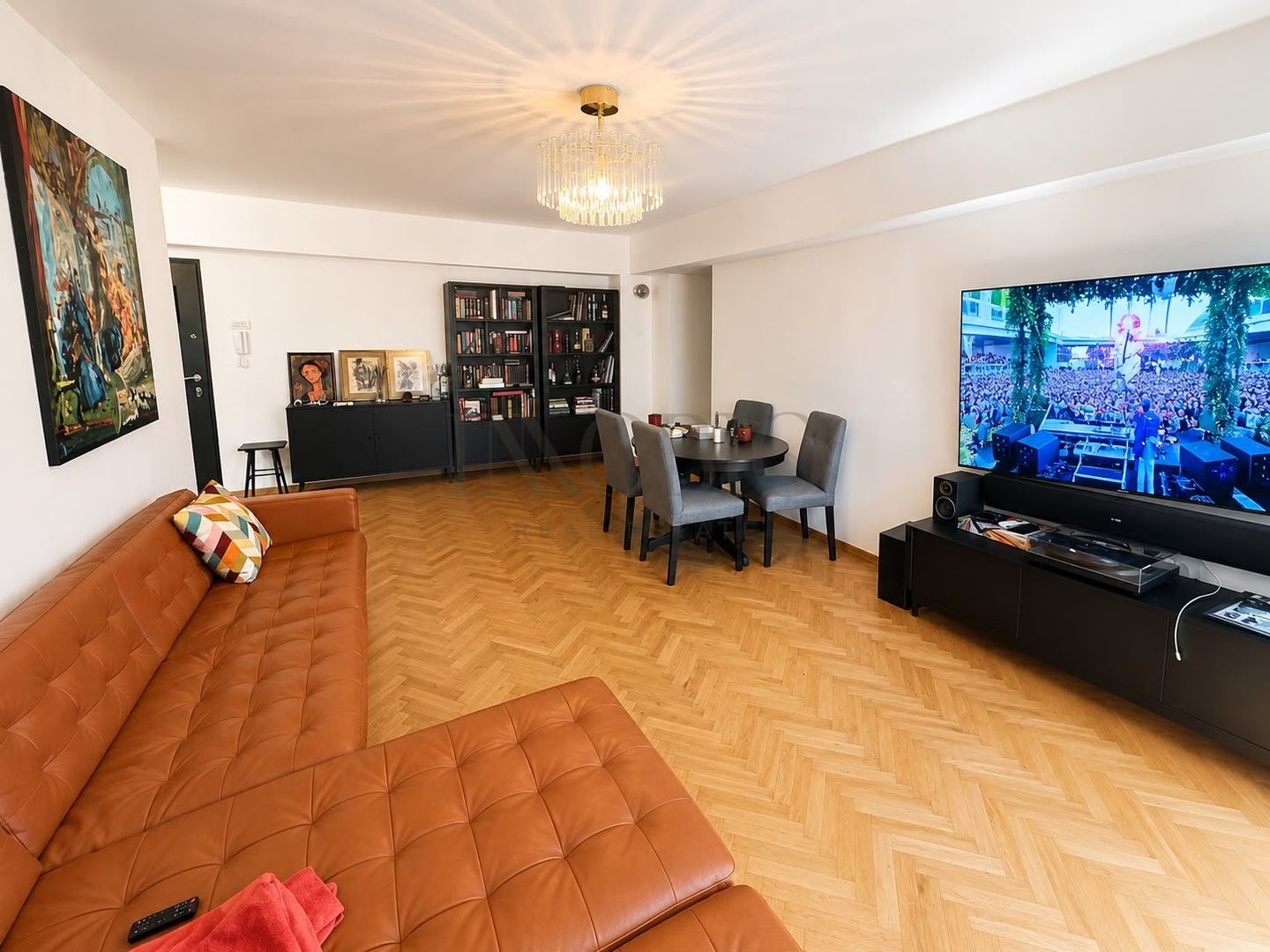 Apartament 3 camere renovat | Boiler | Decomandat | Piata Victoriei - Poză 2