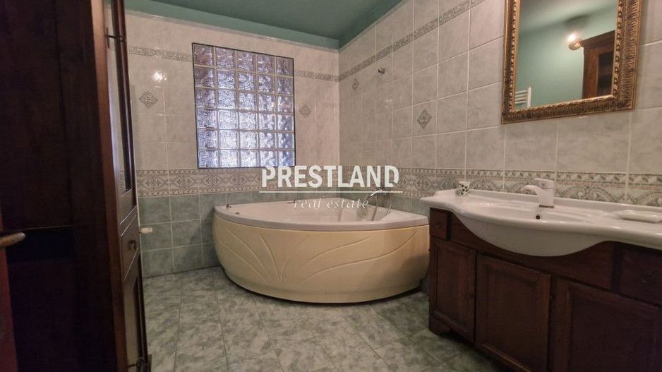 Vila zona Sub Arini!! - Poză 7