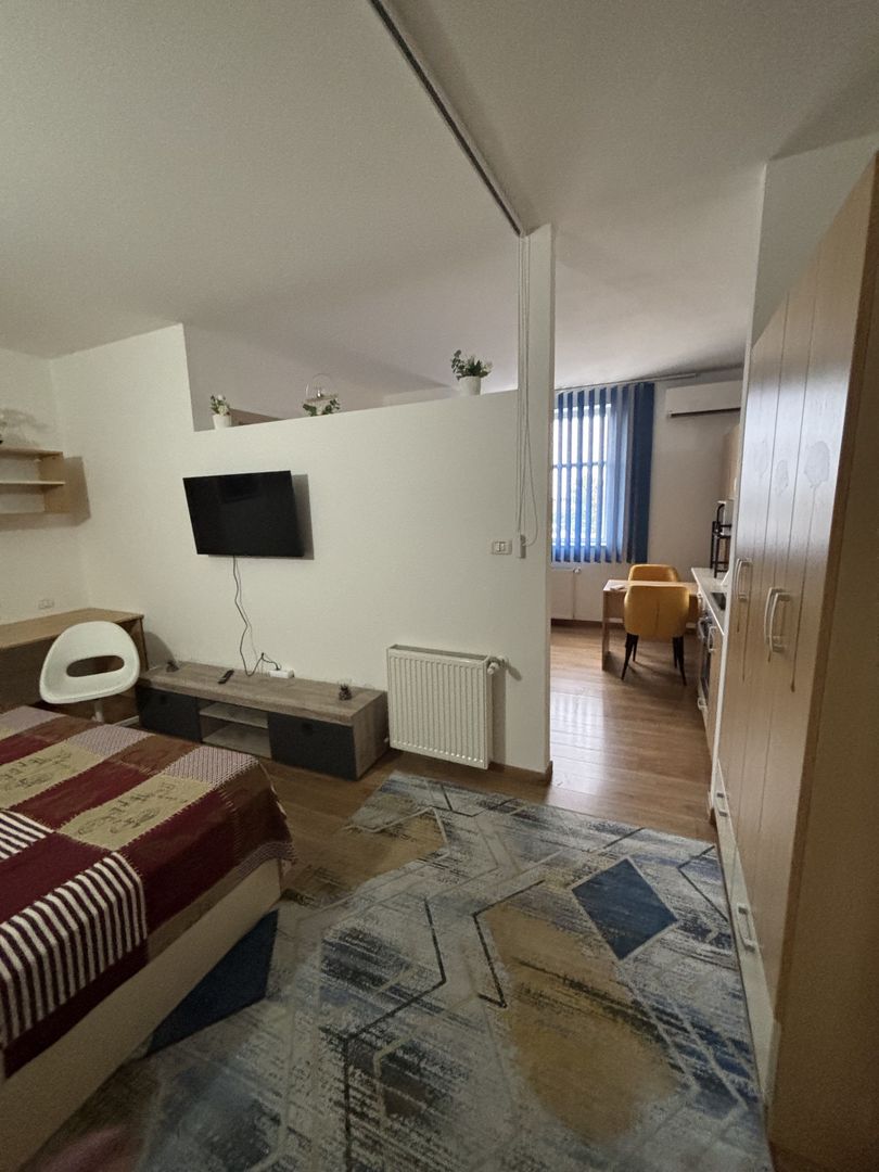 Apartament 1 cameră generos zona Complex - Poză 14