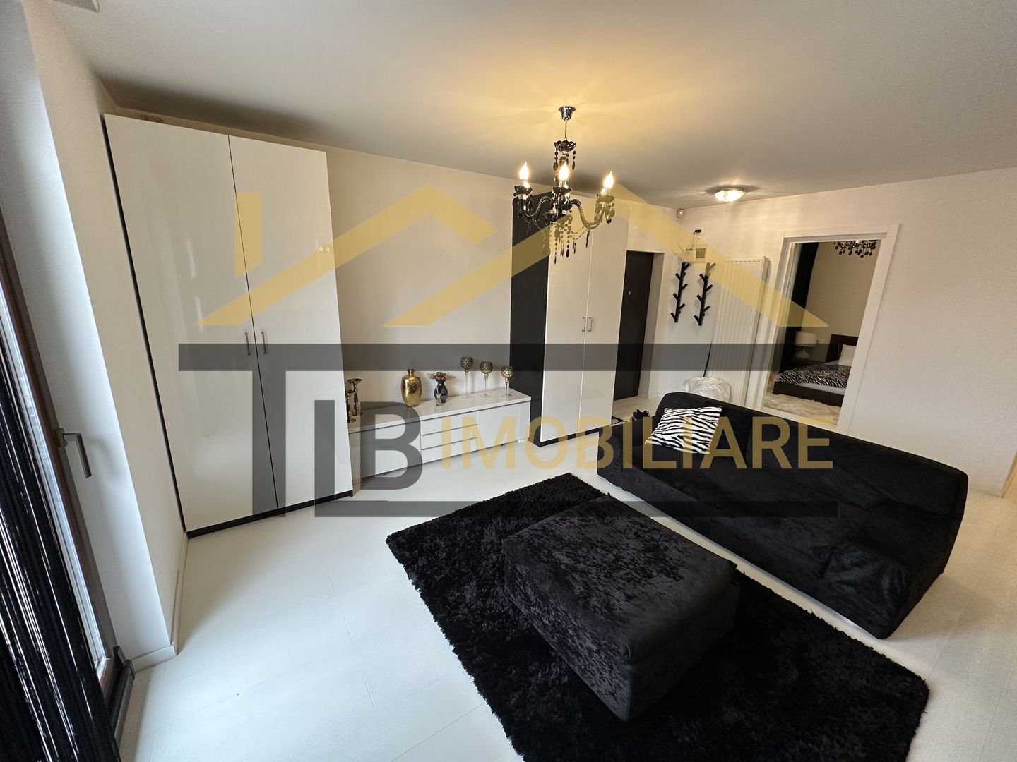 Apartament de 2 camere, 78mp, decomandat, parcare, Zona UltraCentral - Poză 5