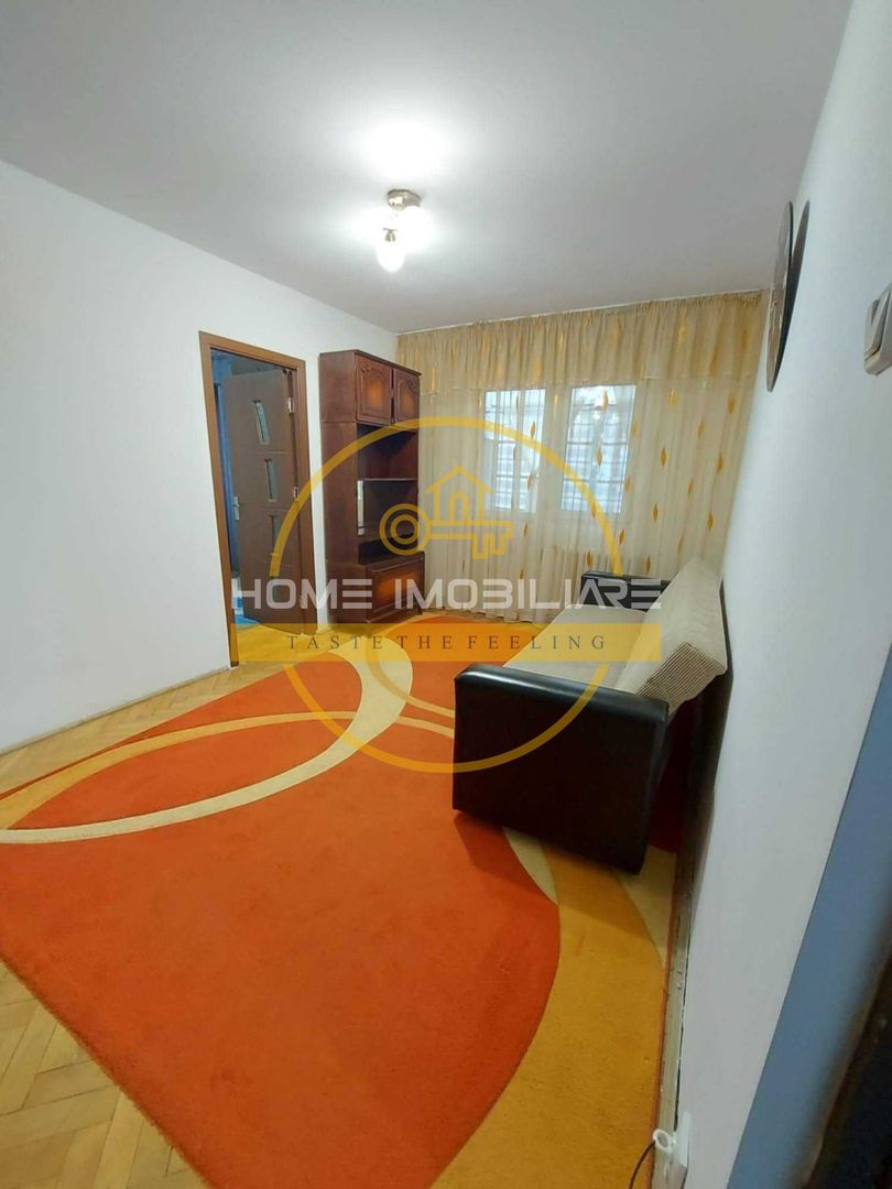 Etaj 1 Apartament 3 Camere Alexandru Cel Bun Bloc Fara Risc - Poză 2
