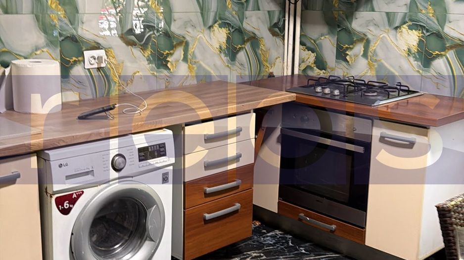 VANZARE 4 CAMERE DECOMANDAT VITAN MALL - Poză 7