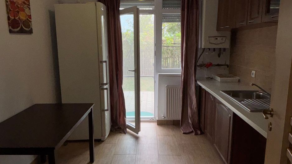 Apartament cu 2 camere si terasa de vânzare in cetate Alba Iulia - Poză 3