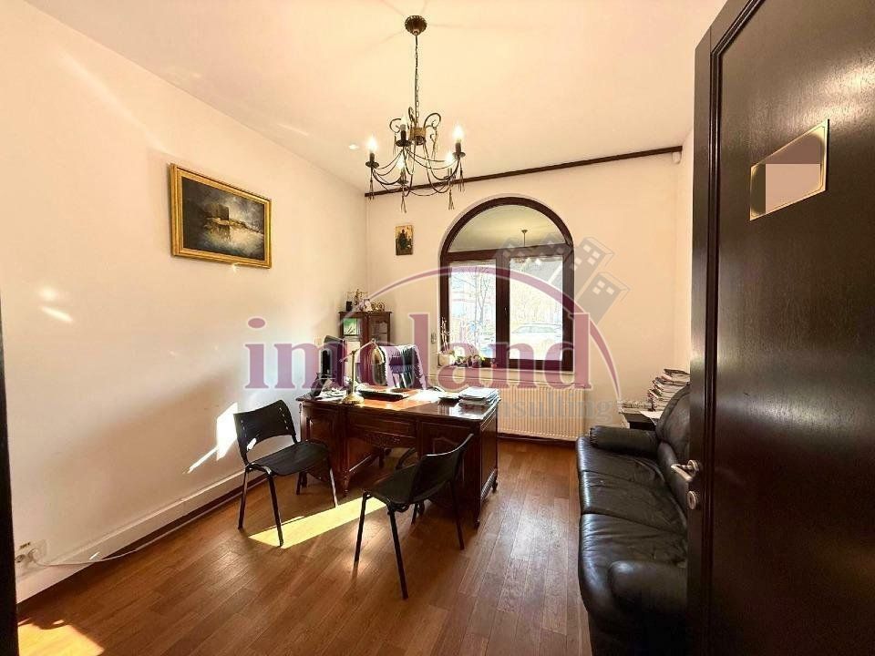 Vanzare imobil stradal cu curte - Barbu Vacarescu - Poză 1