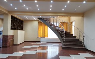 Vila str Garlei cu garaj dublu - Poză 3