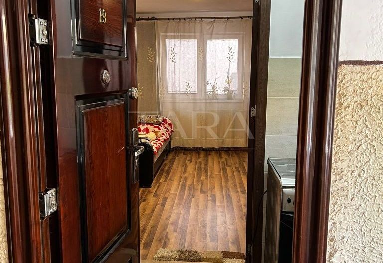 Garsonieră renovată, cu gaz, zona Expo Mărăști. - Poză 5