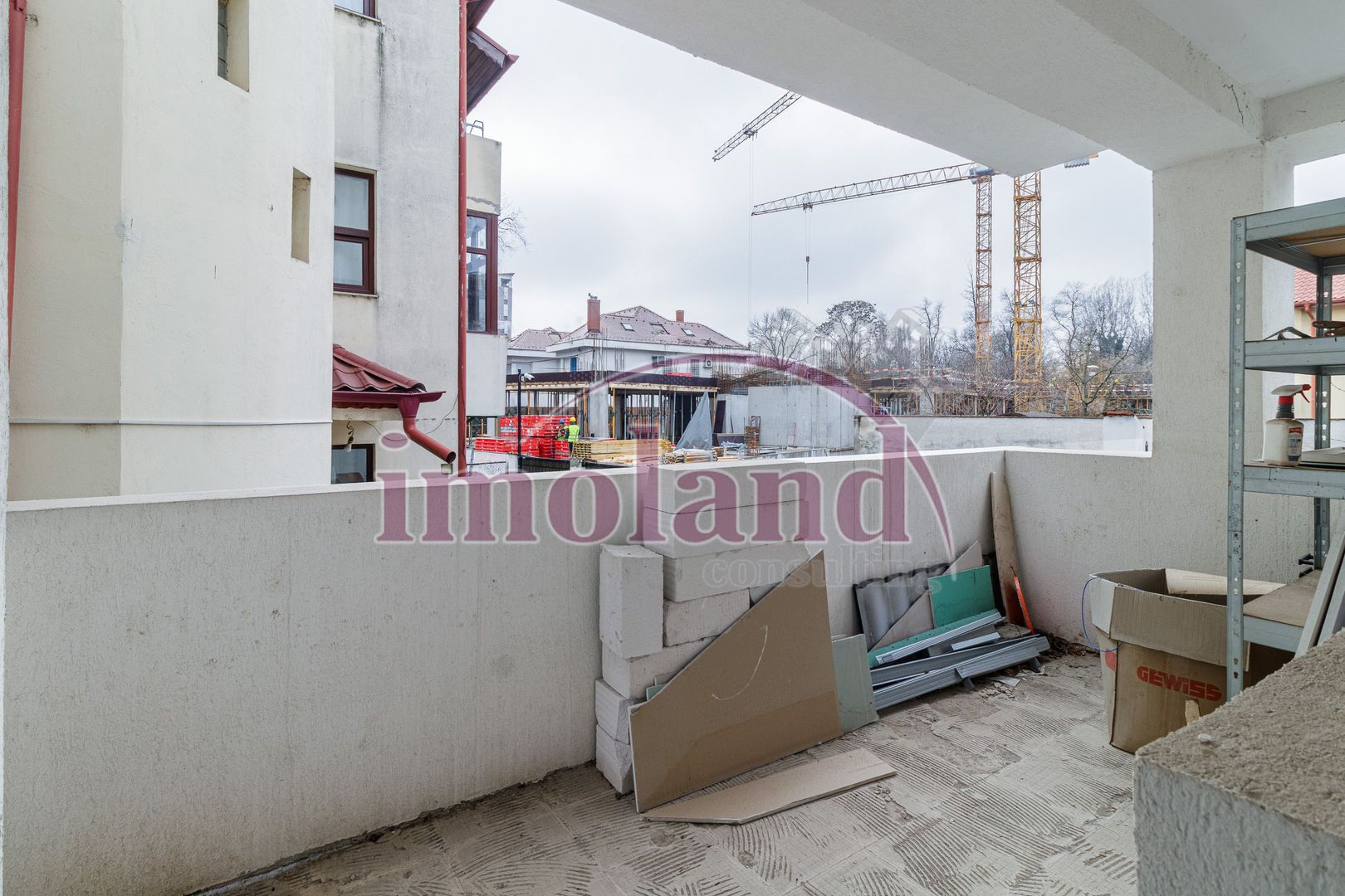Inchiriere imobil - cu garaj si curte - birou/clinica/gradinita - Poză 22