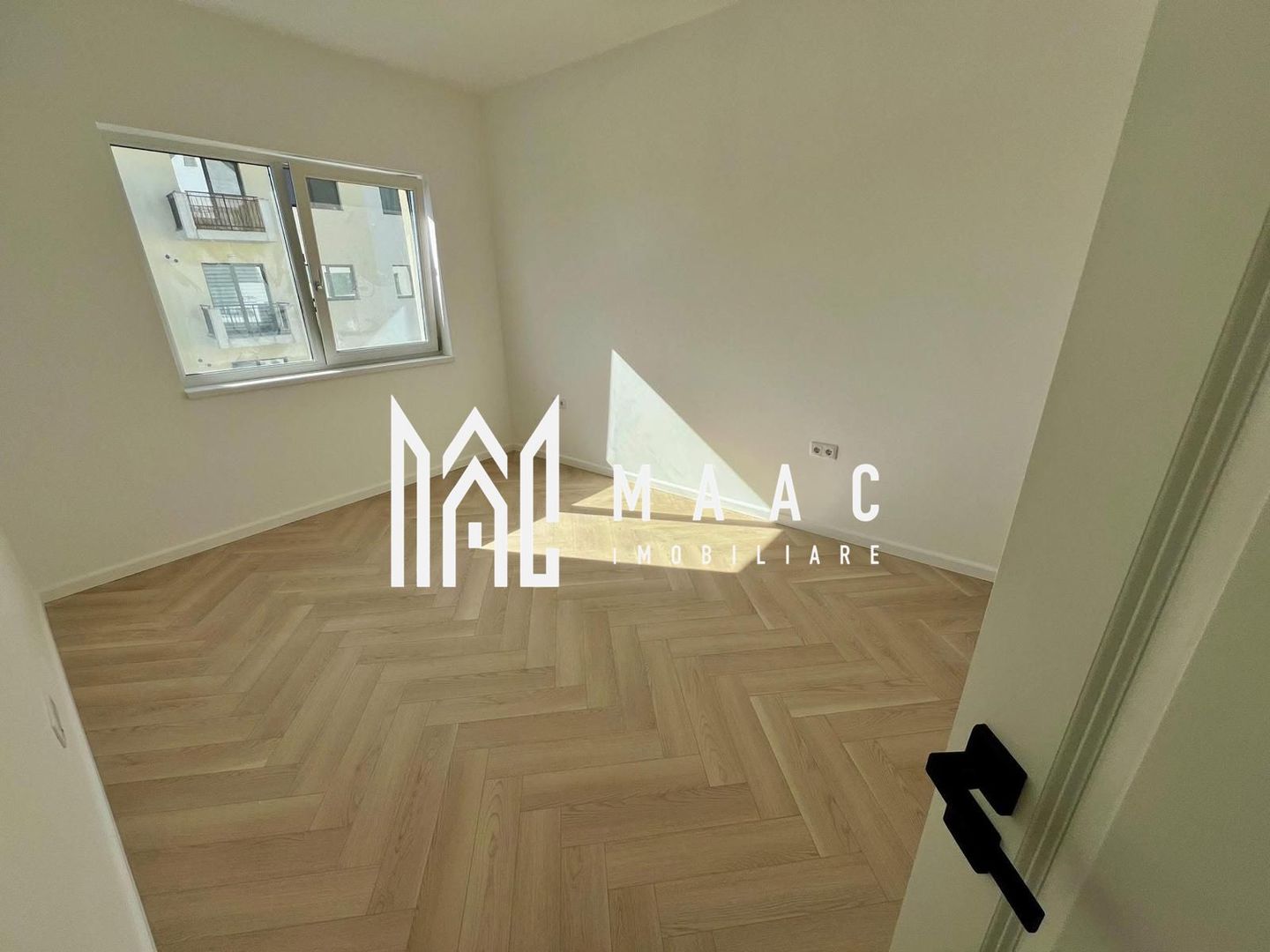 Apartament  3 camere | 54 Mp | Etaj 3 | Boxa | Selimbar zona Brana - Poză 5