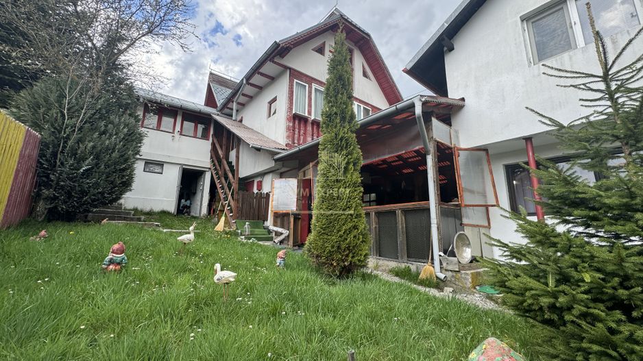 CASA DE VACANTA ZONA RUCAR - POSADA - Poză 51