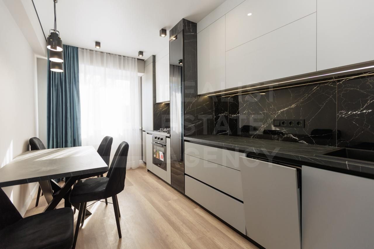 Vânzare, apartament, 2 camere + living, strada Gheorghe Caşu, Centru - Poză 6