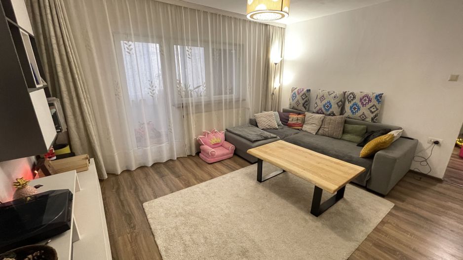 Girocului | 3 camere | Decomandat | Balcon | 2 băi | Centrală proprie - Poză 2