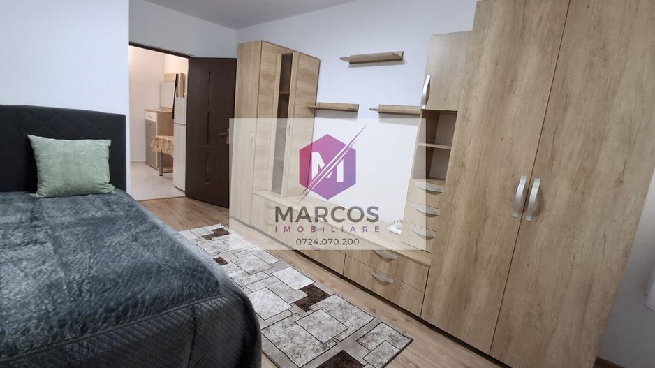 Apartament de închiriat în Resita - Poză 1