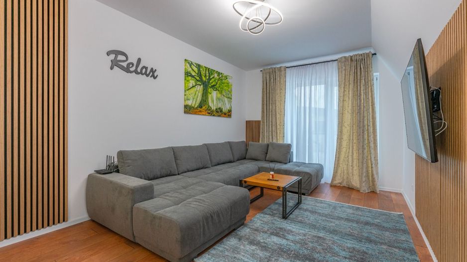 Apartament 2 camere tip penthouse Rasnov | Terasa 50 mp - Poză 1