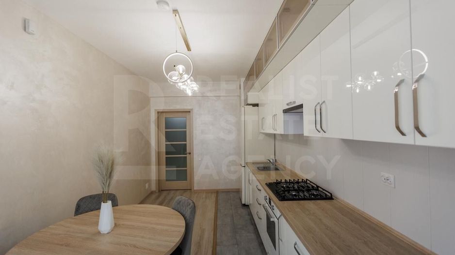 Vânzare, apartament, 2 camere, strada Dr. Tudor Strișcă, Botanica - Poză 3