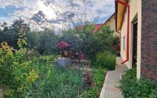 Casa de vânzare Valea Adanca, 4 camere,  zonă principala, Toate utilit - Poză 7