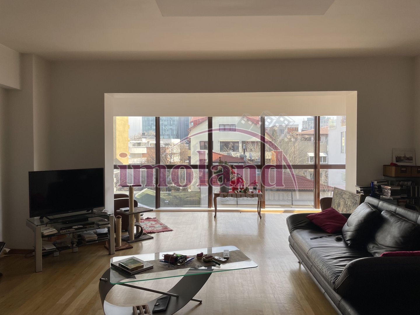 Apartament 5 cam 153 mp 2 locuri parcare bloc boutique Charles de Gaulle - Poză 2