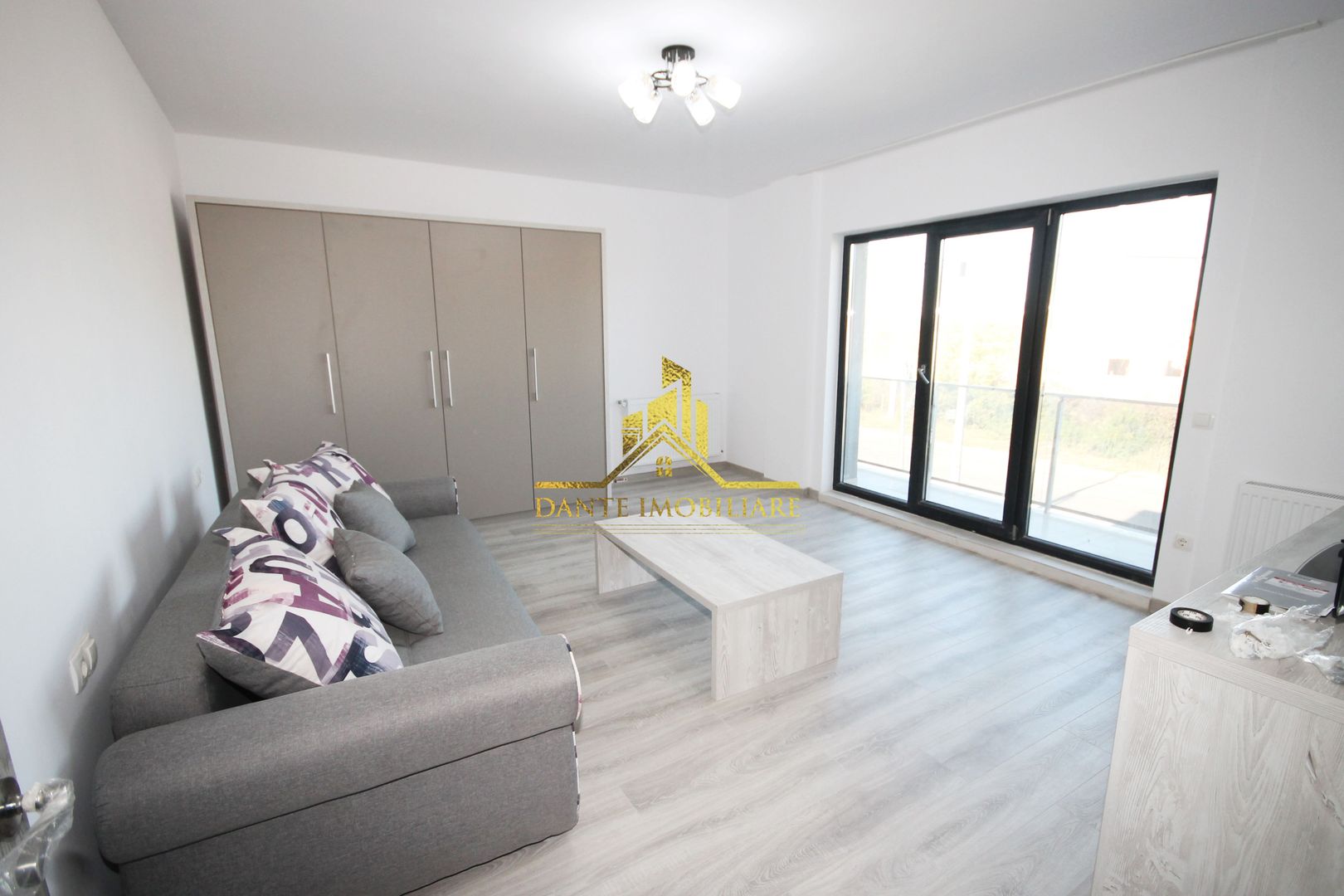 2 camere, decomandat, modern, bloc nou, balcon, parcare, Borhanci - Poză 3