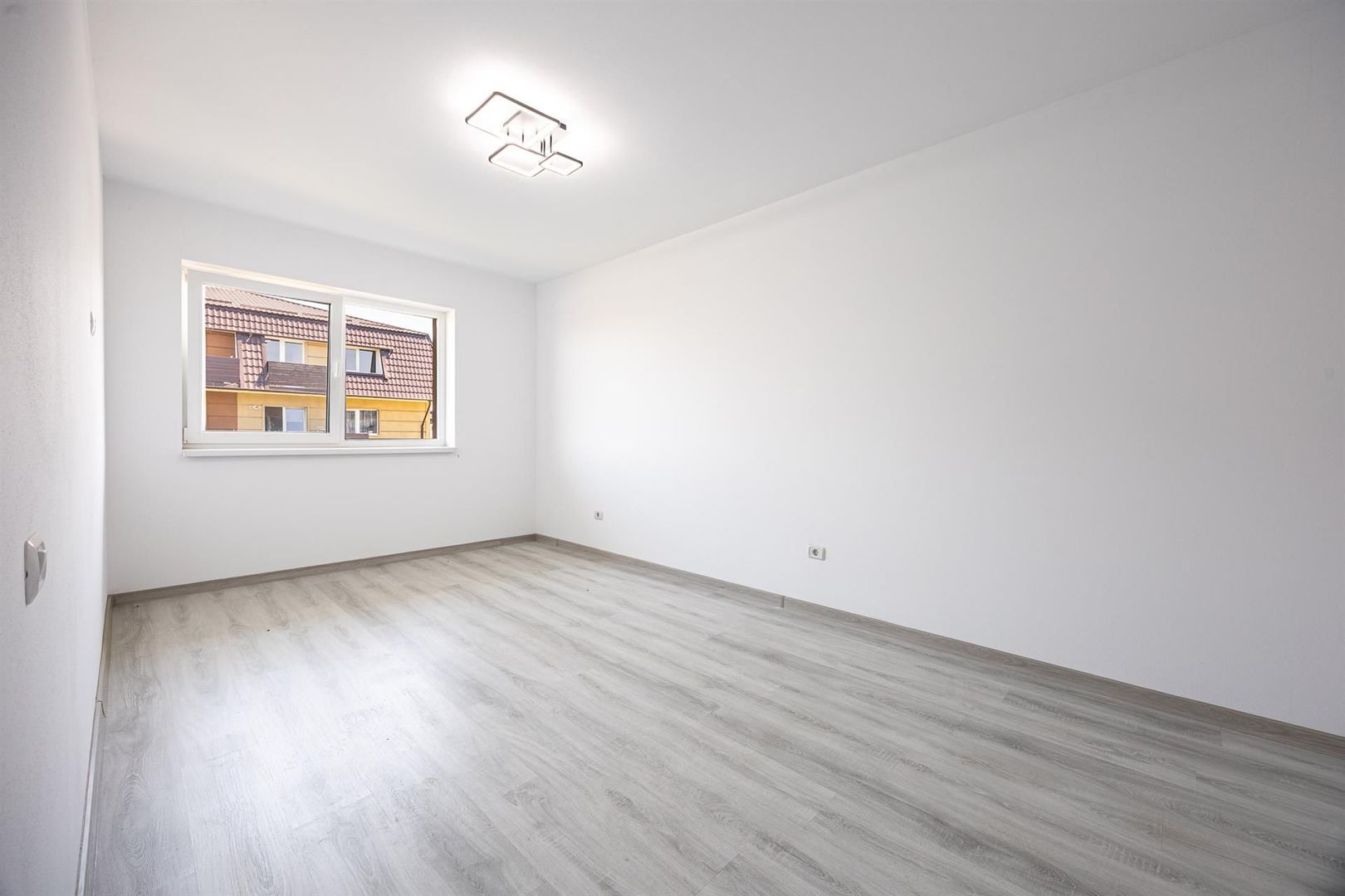 Apartament 2 cam | open space | Sanpetru Brasov - Poză 4
