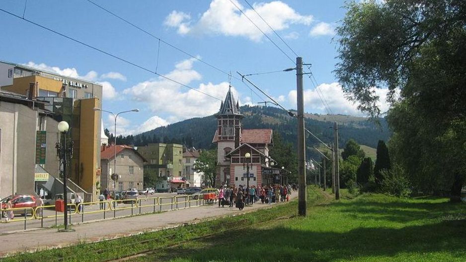 Excelenta investitie! Teren in statiunea Vatra Dornei! - Poză 4
