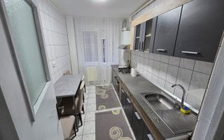 AP. 2 CAMERE MILITARI, CENTRALA, BUCATARIE INCHISA, METROU 5 MINUTE - Poză 9