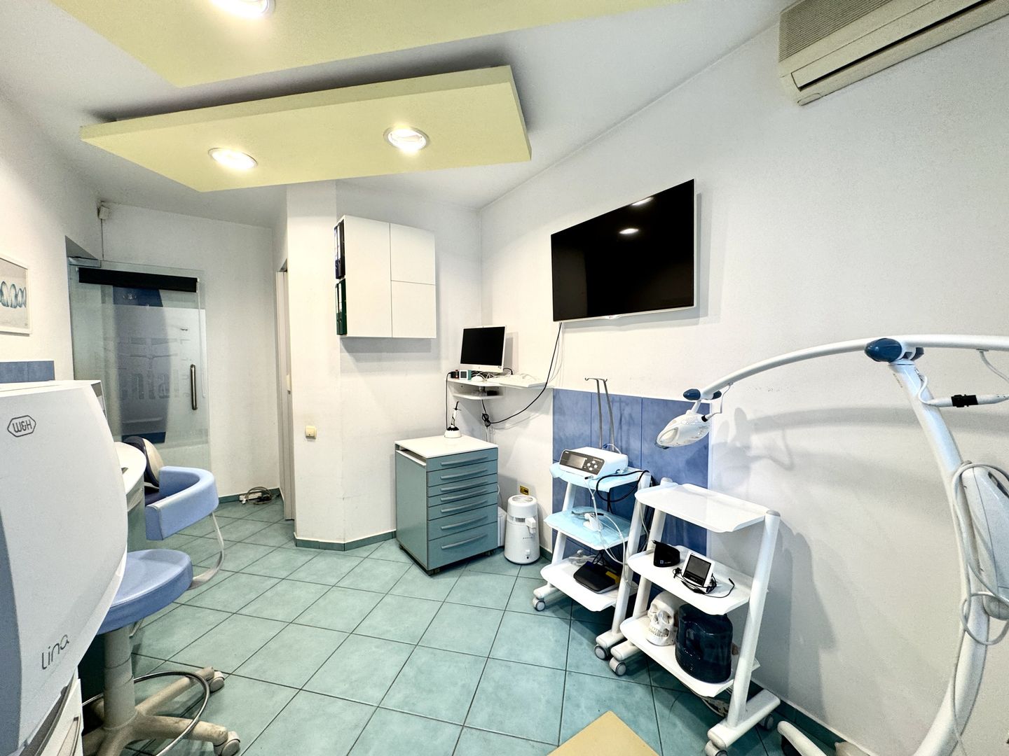 Cabinet stomatologic cu tradiție 20+ ani - dotat si funcțional - Poză 17