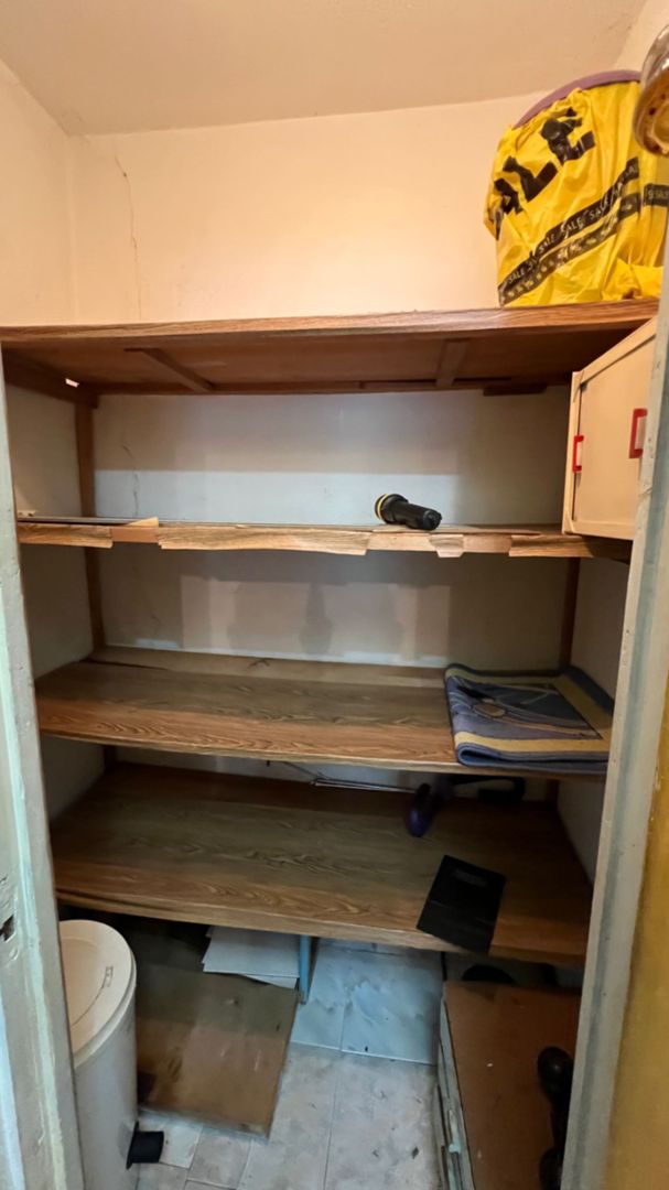 Apartament 3 camere in bloc reabilitat necesita renovare Gorjului Paci - Poză 14