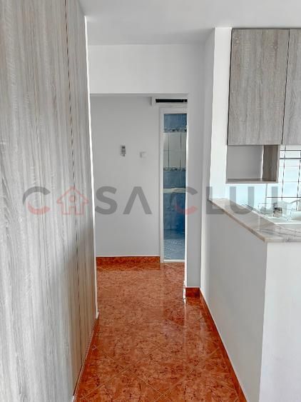 Apartament modern,decomandat, etaj intermediar, Intre Lacuri - Poză 6