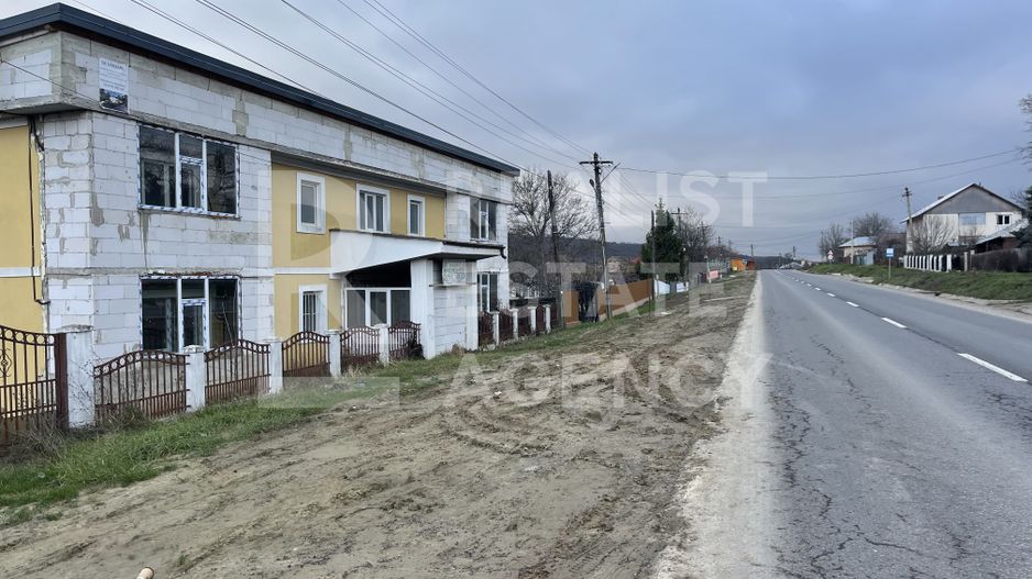 Vânzare, proprietate pe prima linie, Satul Poiana – Iași - Poză 1