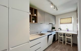 Apartament cu 2 camere semidecomandat , 57 mp, în zona BMW - Poză 2