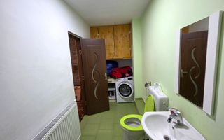 Casa 4 camere + anexe, 636 mp teren, la asfalt, Vințu de Jos - Poză 10