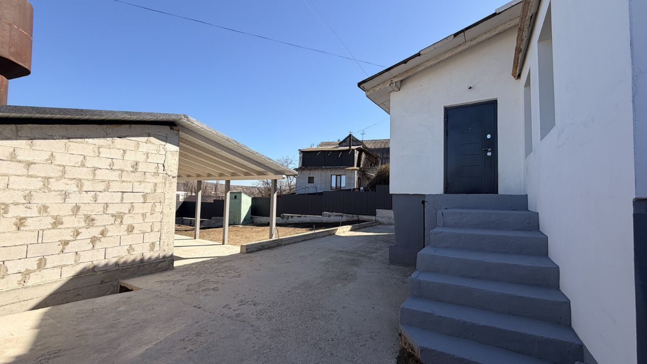 Casă în Vatra - strada centrală Linella - Poză 27