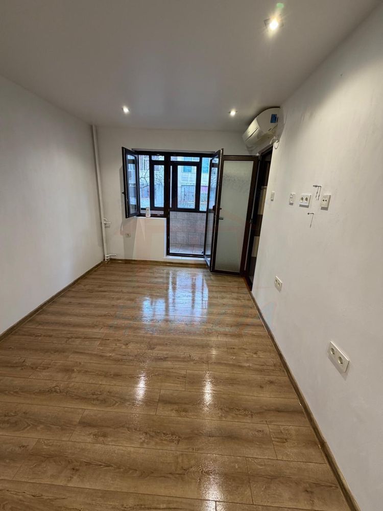 De vânzare apartament 1 camera - IREG - Poză 1